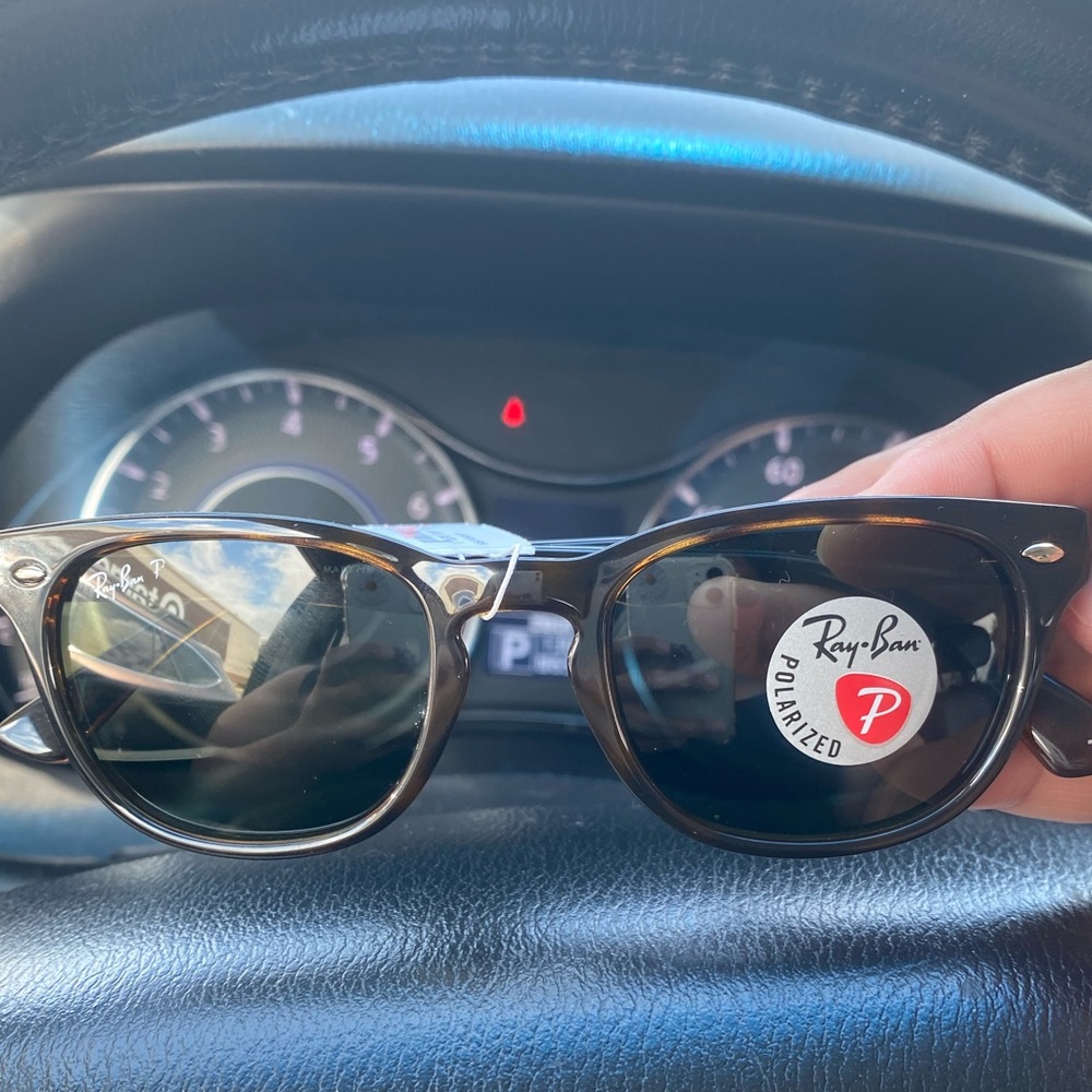 Polarized Ray bans